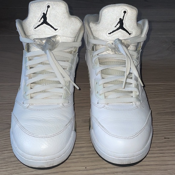 Air Jordan 5 Retro ‘Metallic White’ 2015 - Picture 3 of 7